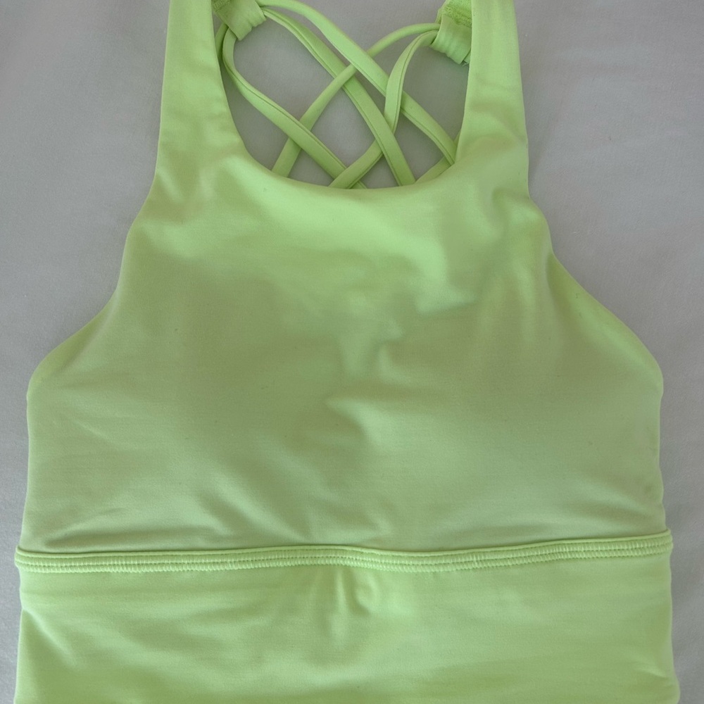 Lululemon sports bra